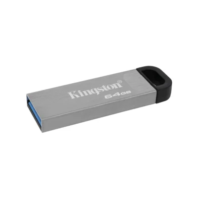 Unidad flash USB Kingston Kyson 64GB diseño compacto mostrando el anillo de llavero funcional.