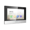 3 Monitor de videoportero WiFi Hikvision DS-KH6320-WTE1 con pantalla táctil de 7 pulgadas sobre fondo blanco.
