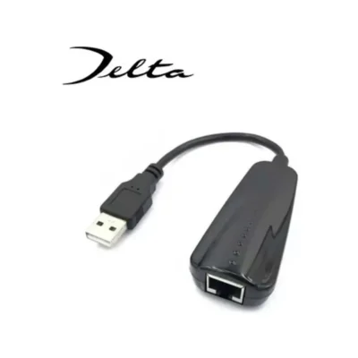 Acercamiento al conector USB 3.0 y a la entrada del puerto RJ45 del adaptador Deltatech, mostrando su diseño ultra compacto.