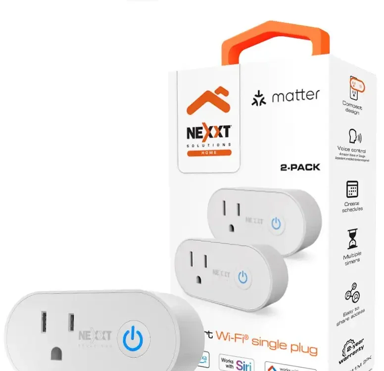 Vista frontal de los dos enchufes inteligentes Wi-Fi Nexxt Solutions NHPS611M con diseño ovalado sobre fondo blanco.