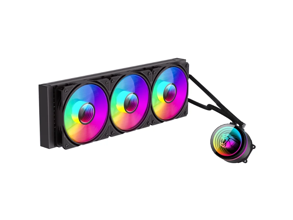 1 Vista en ángulo de la refrigeración líquida negra GameMax Iceburg 360 Infinity BK mostrando sus 3 ventiladores ARGB encendidos sobre fondo blanco.