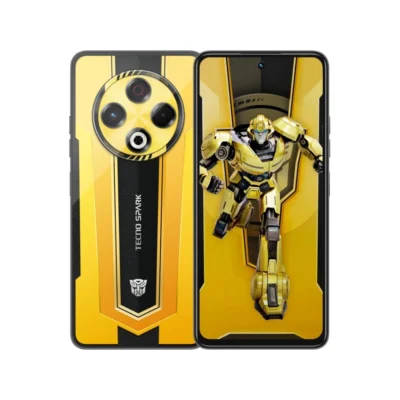 Celular TECNO Spark 30 Bumblebee Edition visto de frente mostrando su pantalla IPS LCD FHD+ con un fondo de pantalla del personaje sobre fondo blanco.