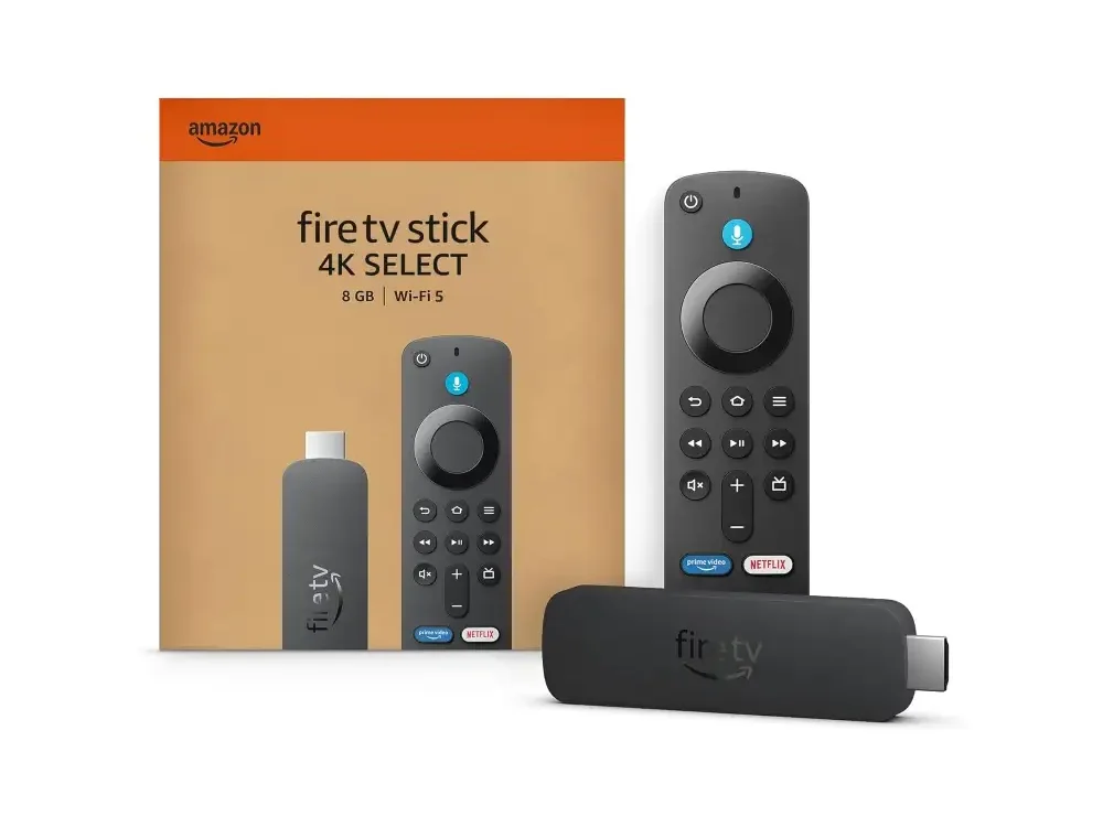 Vista frontal del reproductor streaming Amazon Fire TV Stick 4K Select y su control remoto por voz sobre fondo blanco.
