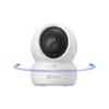 2 Cámara de seguridad interior EZVIZ H6c PRO vista frontal mostrando su diseño domo motorizado blanco y su potente lente 4K.