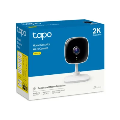 Cámara de seguridad interior WiFi TP-Link Tapo C110 vista frontal sobre su base, destacando su lente de resolución 2K 3MP.