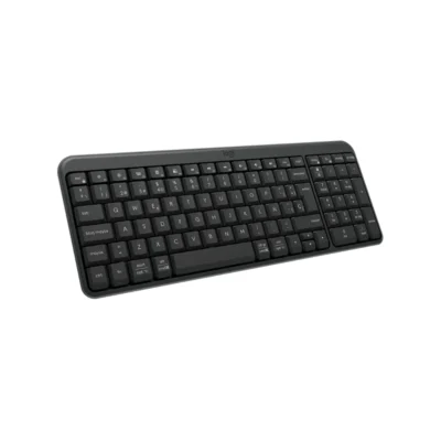 Vista frontal del teclado inalámbrico Logitech K250 color grafito con diseño compacto y teclado numérico sobre fondo blanco.